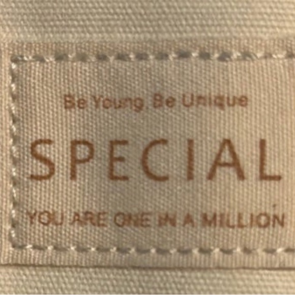 Zebra Mildliner Stationary Kit with 5 color Marker set and accessories- NEW - Picture 2 of 8